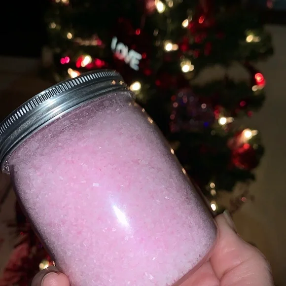 Berries n Cream Whipped Body Butter Bath / foot Salts Soak Set Smells Delicious